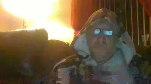 hung69foryou online show from December 29, 10:03 pm