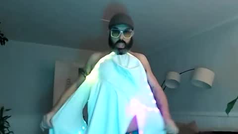 hungitalian40 online show from July 3, 6:56 pm