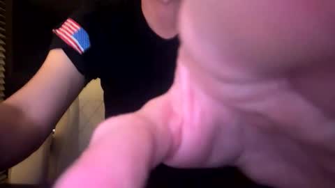 hungjohn222 online show from April 4, 12:50 am