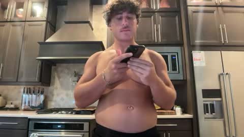 hungkingg22 online show from June 19, 4:13 pm