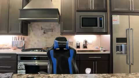 hungkingg22 online show from June 11, 1:09 pm