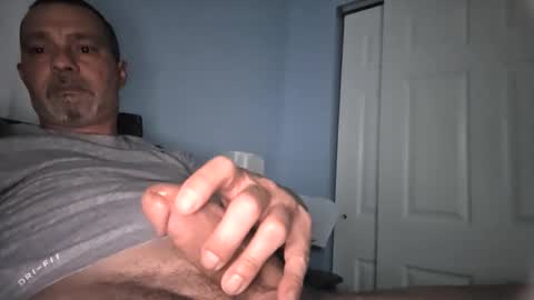 hunglatin715255 online show from April 29, 2:05 am