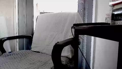 hungnuncutboy online show from September 11, 3:35 pm