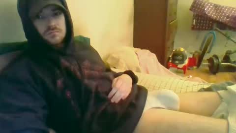 Snapshot of hungsubbb chatting on February 7, 2:40 am Boi online show from February 7, 2:40 am