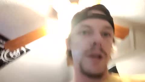 hungtxcock92 online show from February 5, 10:51 am