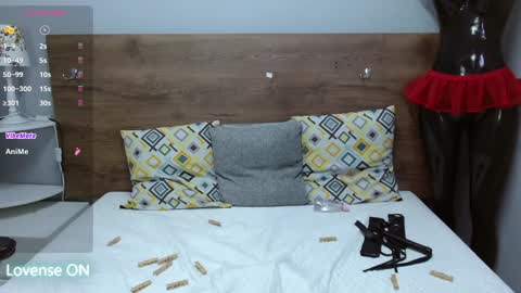 I G N I S  online show from January 24, 10:51 pm