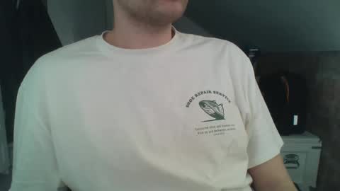 hunting_007 online show from February 18, 3:20 pm