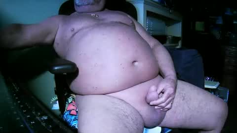 hwait121 online show from April 22, 5:42 pm