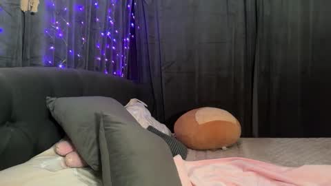 Bex  online show from April 27, 3:48 am