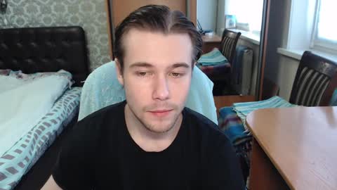 Tom online show from April 3, 5:25 am