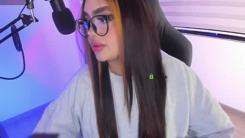 Ari online show from April 2, 1:24 am