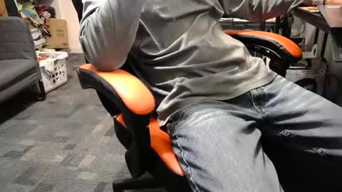 lucifer online show from December 15, 9:31 pm