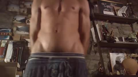 ThatHotGuy online show from December 4, 7:17 pm