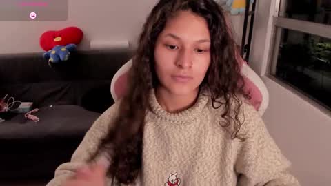 On instagram Imm  NikkiHelp me reach 100 likes online show from February 14, 9:12 am