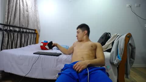 iam_yourbabyprincess_xd online show from February 19, 6:11 am