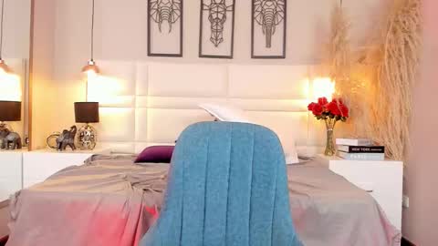 iam_yuls online show from March 21, 4:29 am