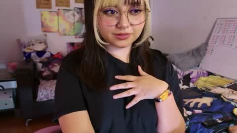 Zoe 3 online show from April 19, 12:22 am