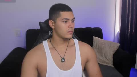 Dylan  independent model  online show from April 3, 2:02 pm