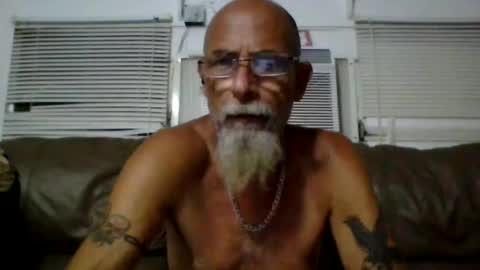 Goat  Lulu  Elektra online show from July 20, 7:44 am