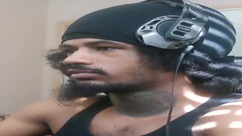 iamjohnny4u online show from December 16, 3:18 pm