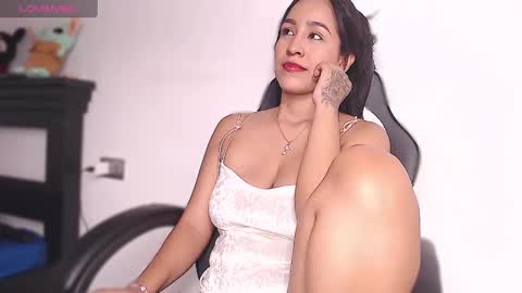 Lara online show from January 17, 4:17 am