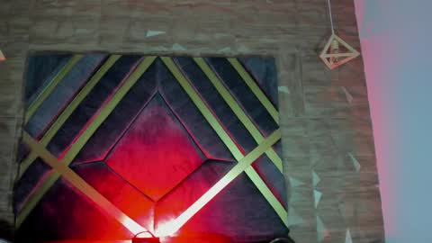 IAN CASTILLO online show from April 21, 11:17 am