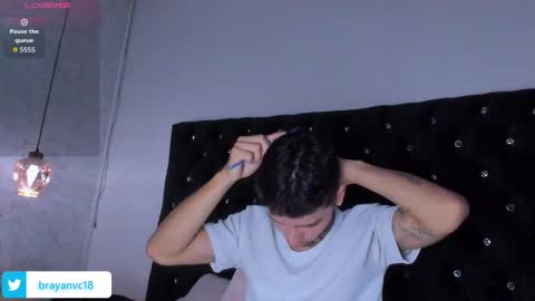 IAN CASTILLO online show from October 1, 11:42 am