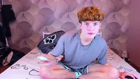 Ian Flor online show from November 28, 3:30 pm