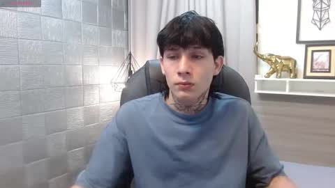 ian online show from November 14, 3:52 am