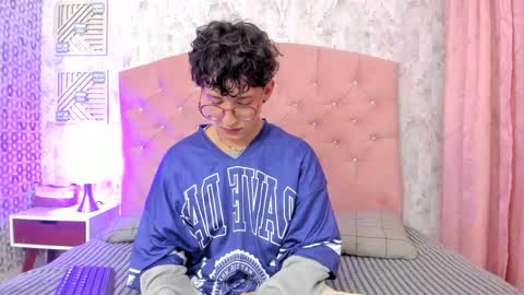 ian  online show from February 26, 4:27 am