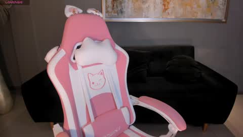 Ibiza  online show from March 22, 12:09 pm