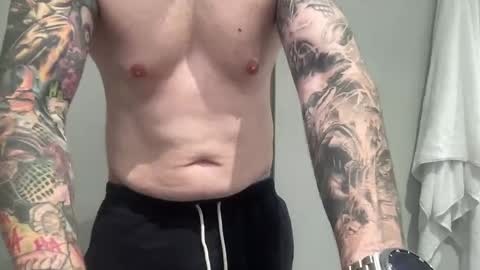 ic987 online show from December 19, 5:30 pm