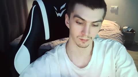 MAX online show from January 23, 5:42 pm