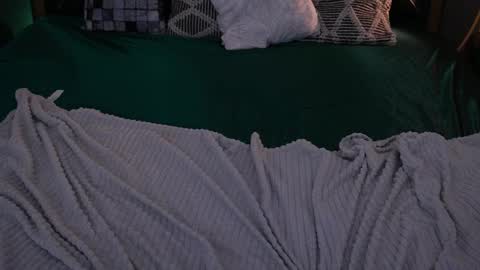 Danielle online show from November 13, 3:04 pm