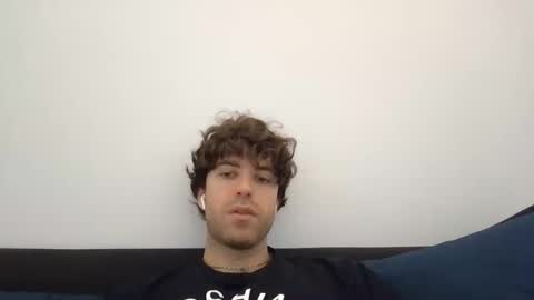 icyninesix online show from December 2, 3:38 am