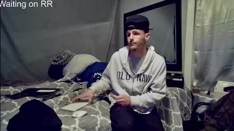 Amiri Roue online show from January 17, 8:45 am