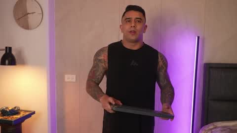 Igor scott online show from March 31, 2:01 am