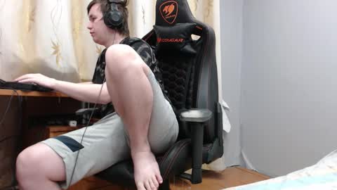 lord online show from February 7, 12:02 am