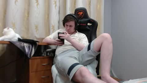 lord online show from April 20, 6:11 pm