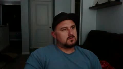 Letsgogetit online show from March 25, 12:28 am