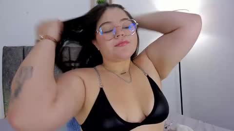 Im your Abby  online show from November 5, 2:02 am