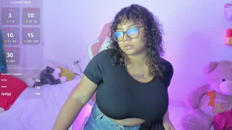 Angela online show from October 11, 11:41 pm