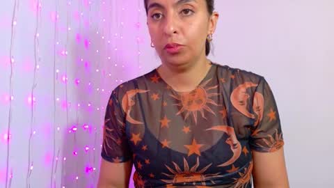 Snapshot of im_anna_ chatting on October 14, 11:08 pm im_anna_ online show from October 14, 11:08 pm