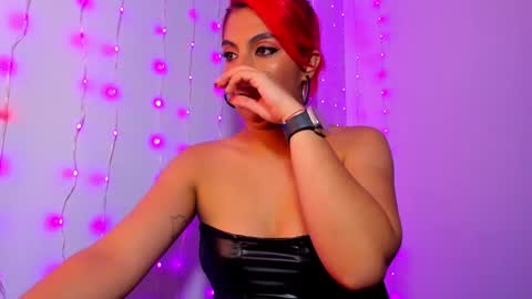 Snapshot of im_anna_ chatting on January 25, 10:39 pm im_anna_ online show from January 25, 10:39 pm