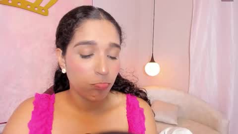 Belinda Mesa  online show from October 4, 5:16 am