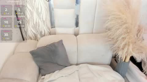 DAHLIA online show from March 31, 9:48 pm