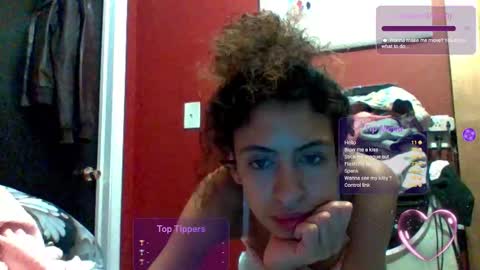 Ellliiana  online show from November 22, 8:13 am