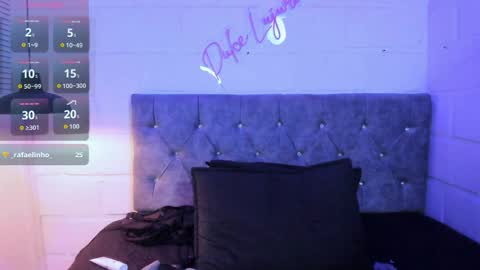 Mia online show from April 2, 5:31 pm