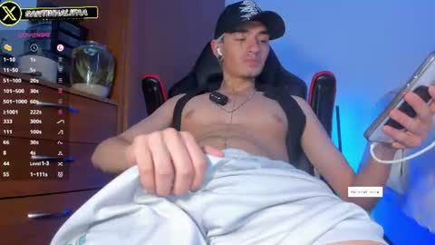 im_santikhalifa online show from July 28, 2:35 pm
