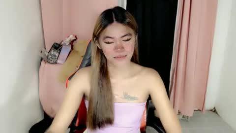 im_yourfairyannaxx online show from April 12, 9:35 am